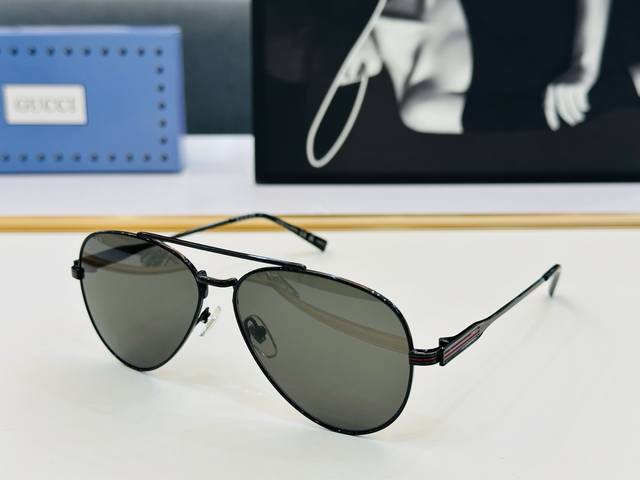 Gucci* Gucci Gg1874S Size: 57Mm 14-145 Women's Sunglasses With Stylish Frames E