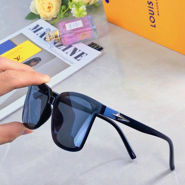 Louis Vuitto*Zhang Ruoyun-Inspired Glasses, Academic Style, High-End Fashion, Na