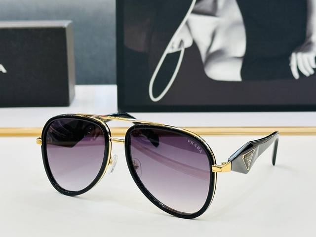 Prad*Prada Pr186Vs Size: 58Mm 17-142 The Eyewear Collection Is A Masterpiece Of