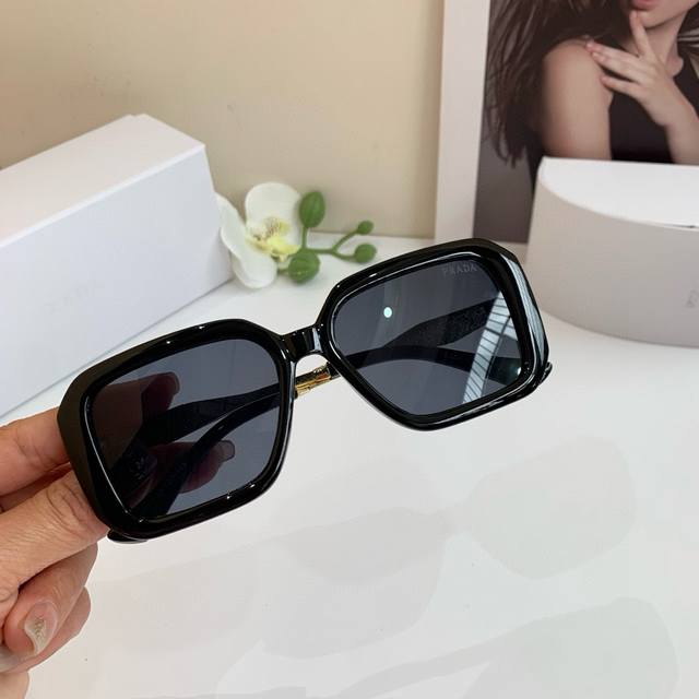 Prada High-Quality New Casual Square-Frame Sunglasses Uv Protection Shade Sungla