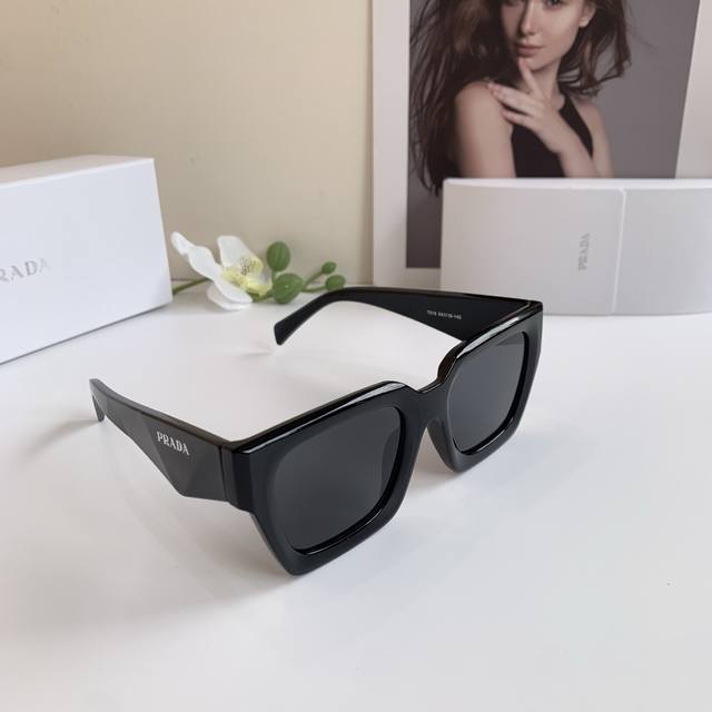 Prada European And American Fashion Square-Frame Sunglasses For Men And Women, U