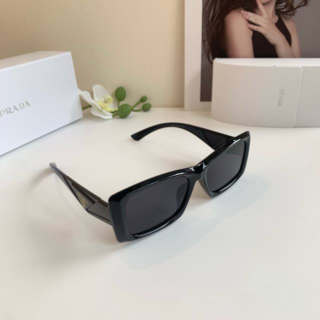 Prada Celebrity-Inspired Casual Square-Frame Sunglasses, Uv Protection, High-End
