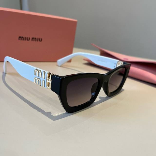 Miu Miu Sunglasses, Recommended By Top Influencers