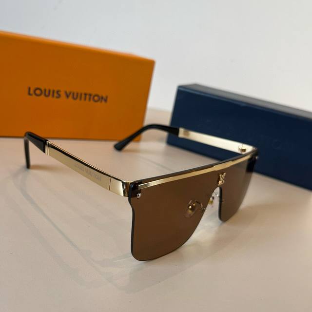 Louis Vuitton Men's New Sunglasses, Vintage-Style Temple Arms, Essential For Tra