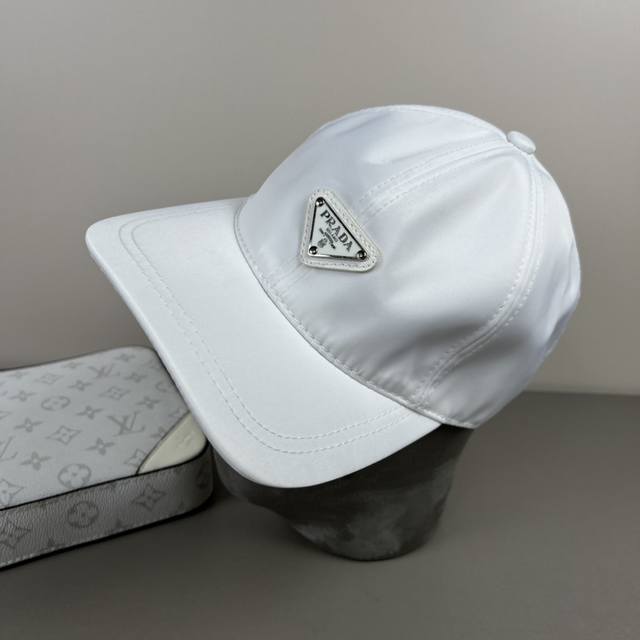 Prada Classic Triangle Logo Baseball Cap, A Must-Have For Everyday Use. Looks Gr