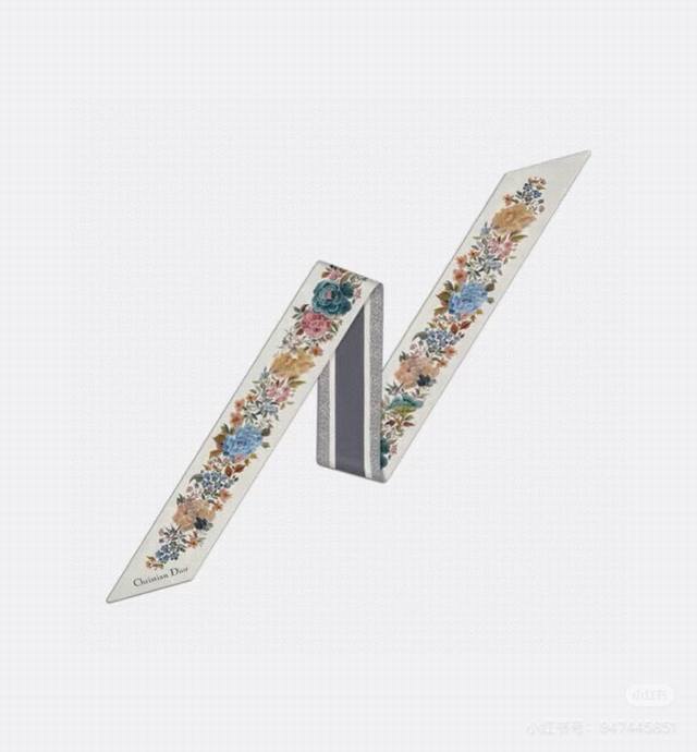 Winter Garden Hair Band Material: 18-Momme Silk Dimensions: 6X105 Cm Colors: Whi