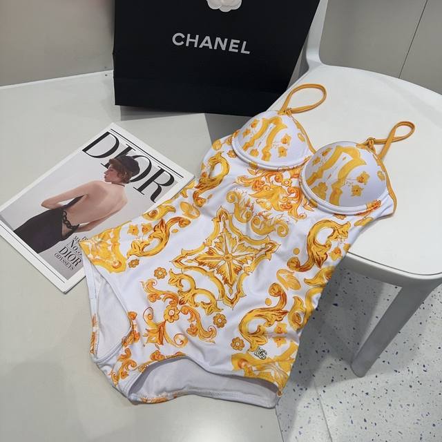 Dg Swimsuit, A Must-Have For Fashion Enthusiasts. Flatters The Figure Perfectly!