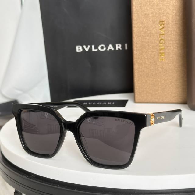 Bvlgari Model Bv1561 Size: 53Mm 17-140