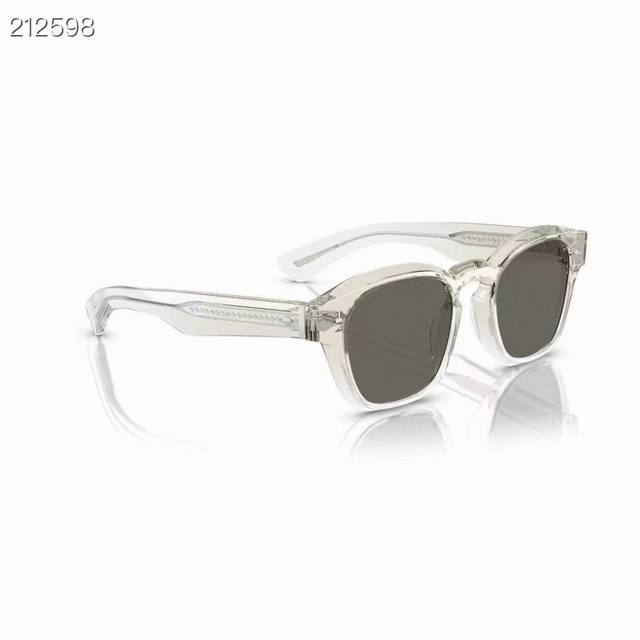 Oliver Peoples Model: Ov5521Su