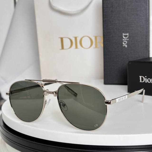 Dio*Model: Dior A1U Size: 58Mm 18-145