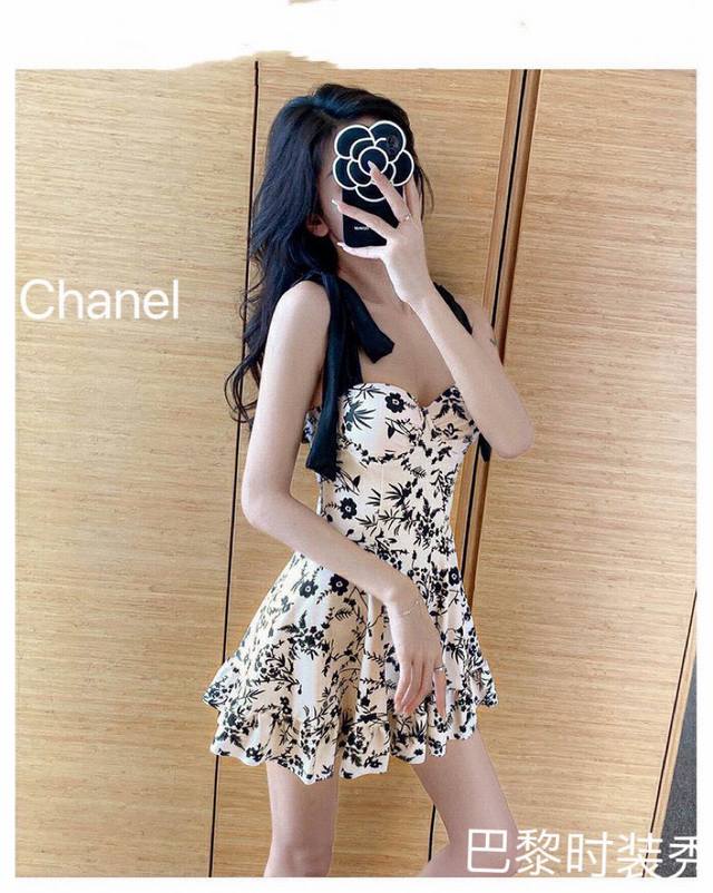 Chanel One-Piece Dress Pants Suitable For Various Occasions: Beach, Swimming Poo
