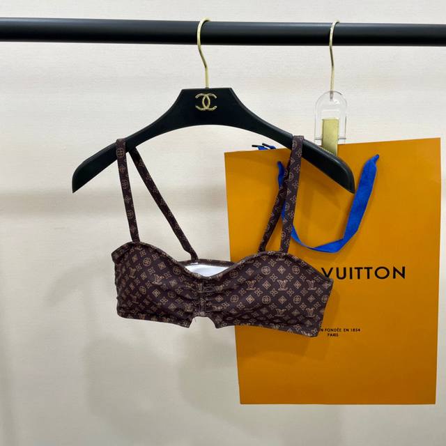 Lv Swimsuit Simple And Elegant, Suitable For Various Occasions: Beach, Swimming