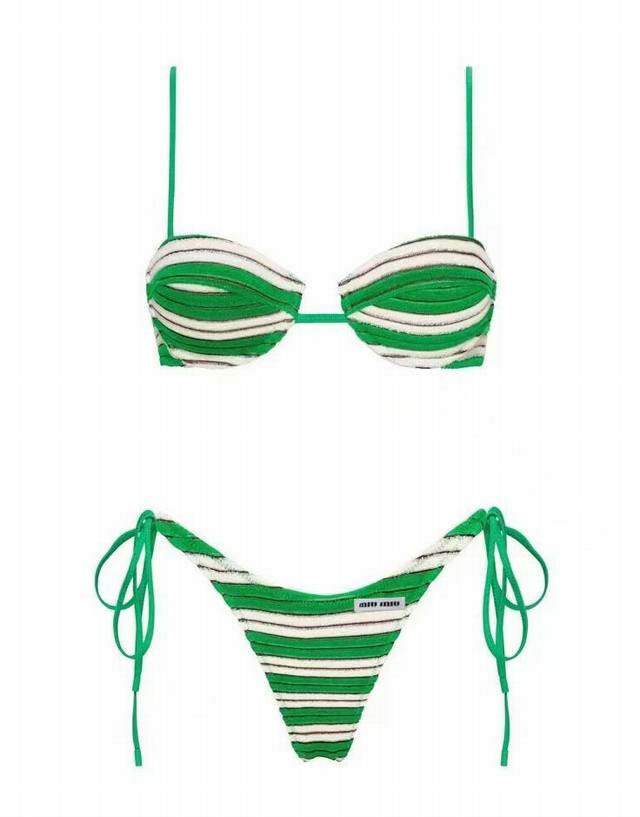 Miu Miu New Split Bikini Made Of Velvet Fabric, Suitable For Various Occasions: