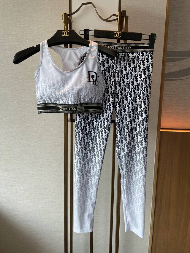 Dior New High-Elasticity Fitness Yoga Wear Sports Set ~ Waist-Shaping Crop Top W