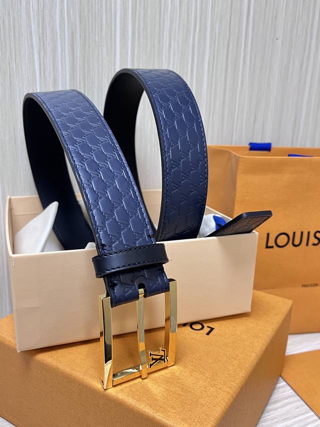 Special Seasonal New Arrival, 3.5 Cm Wide Double-Sided Belt Made Of Smooth Leath