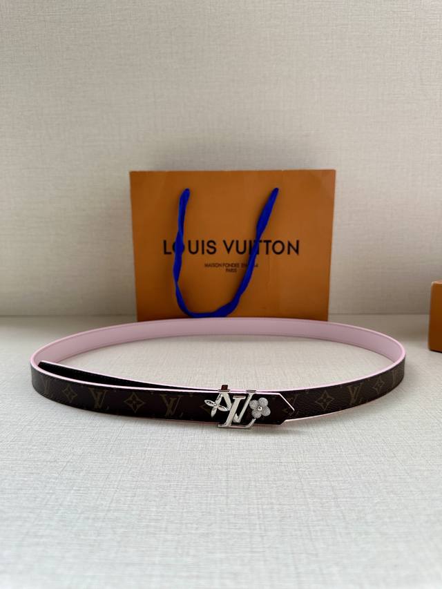 Special 2.0-Inch Wide This Lv Iconic Double-Sided Belt Features A Slim Silhouett