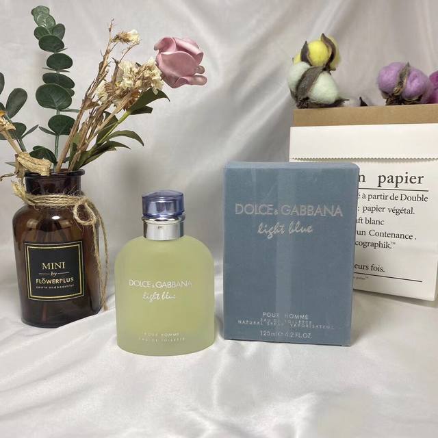 Counter Quality Dolce Gabbana Light Blue Men's Perfume 125Ml Fragrance Notes: Aq