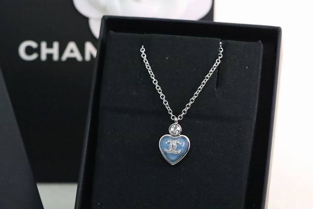 New Arrival Recommendation New Item Little Chanel Sea Blue Single Diamond Heart