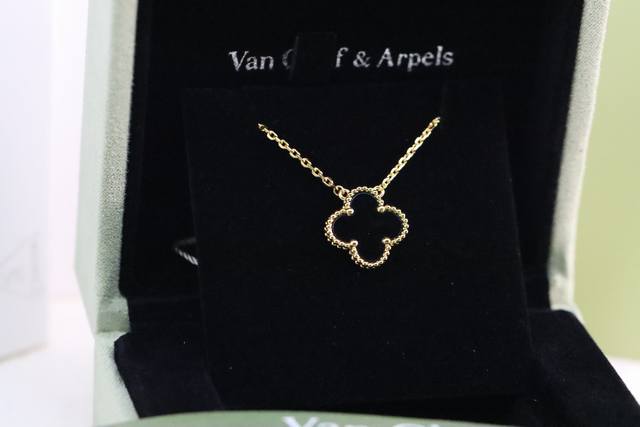 Hot-Selling Recommendation Vca Champagne Gold Black Agate Four-Leaf Clover Colla