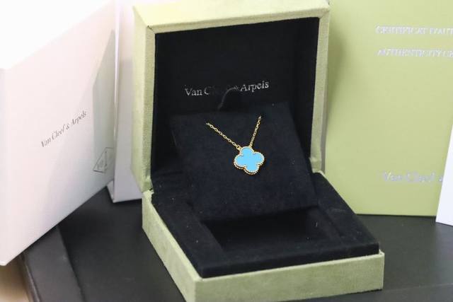 New Arrival Turquoise Four-Leaf Clover Collar Necklace Extremely Rare Buy Now An
