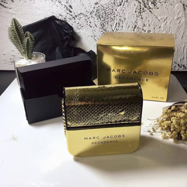Counter Quality Marc Jacobs Daisy Decadence One Eight 18K Luxury Mini Handbag Wo