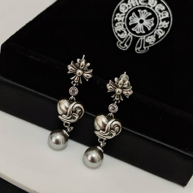 Chrome Hearts Cross Pearl Earrings, Featuring Exquisite Cross And Heart Vine Det