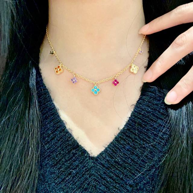 Vancleefarpels Flower Alhambra Pendant, Misty Flower Design, Unique And Timeless