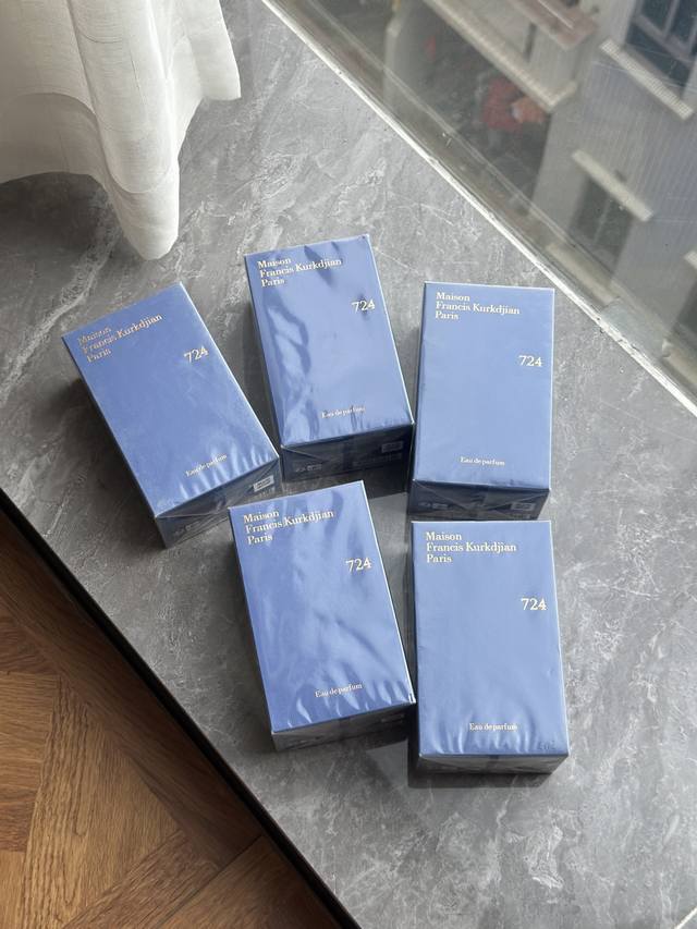 Department Store Quality Perfumer: Franciskurkdiian Fragrance Notes: Musk Floral
