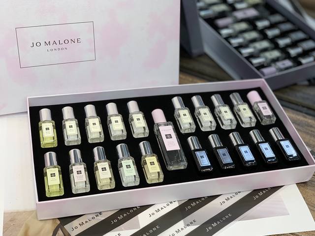 Department Store Quality Jo Malone Perfume Mini Sample Set Of 21 Pieces! All The
