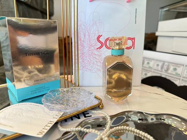 Counter Quality Tiffany Rose Gold 75Ml Some People Describe Women As Having A Th