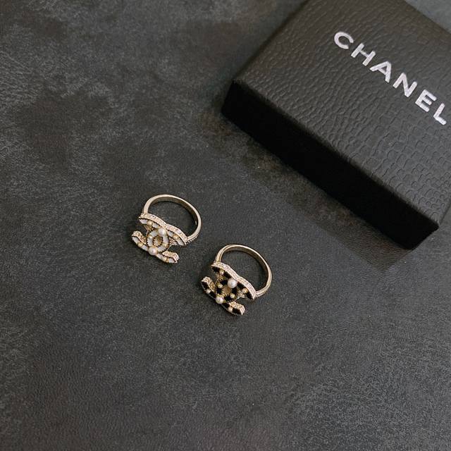 Chanel Chanel Simple Retro Pearl Ring, Meticulously Crafted With Exquisite Craft