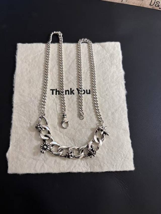 Kro Xin Ch Cross Flower Tank Chain Collared Necklace, 45Cm