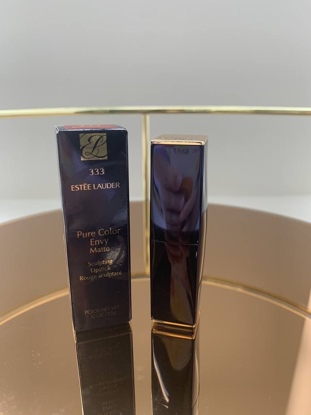 Premium Quality Est E Lauder Lipstick! Shade: 333-420-557.