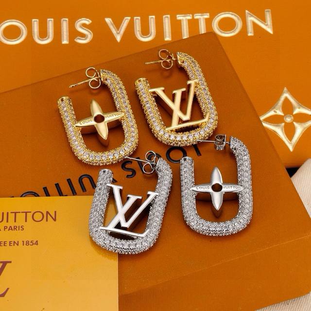Premium Edition Louis Vuitton Earrings Crafted With Exceptional Artistry, These