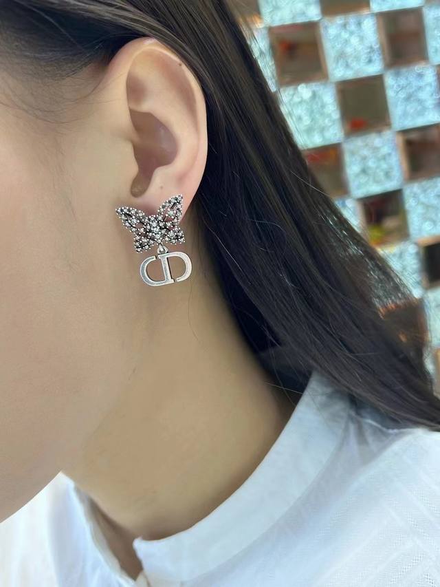 New Dior Dior Earrings With Elegant And Unique Style, Cd Pearl Earrings, Hot-Sel