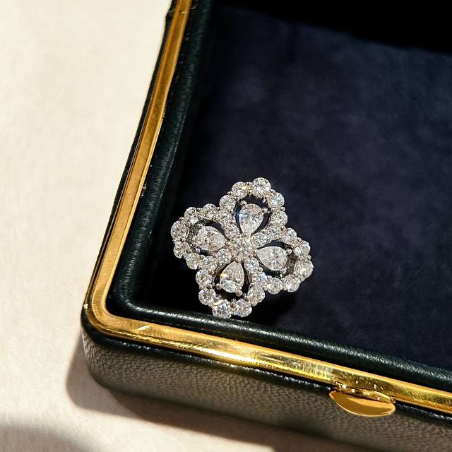 A2117 High-End Jewelry Custom Hw Classic Four-Leaf Clover Micro-Set Ring Series