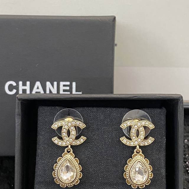 Code E2035 Chanel Ear Studs, Hot-Selling New Arrivals, Consistent With Zp, Authe