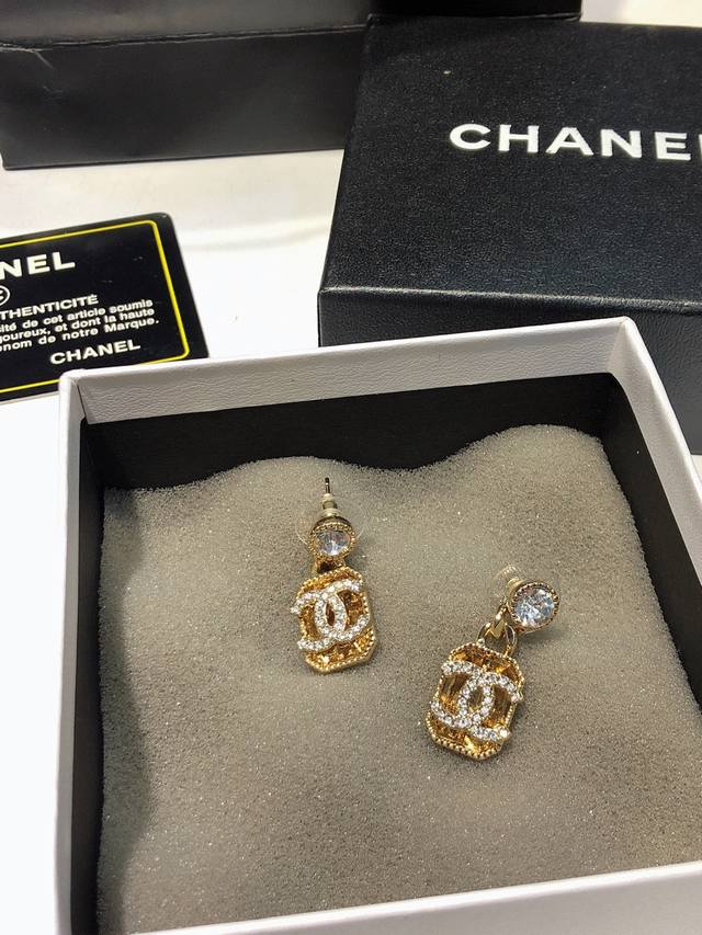 Chanel Earring Best-Selling New Arrival, Consistent Zp Chan 23K Crystal Yellow D