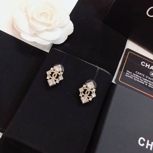 Chanel New Earring Hot Seller New Arrival Synchronized With The Boutique, High-E