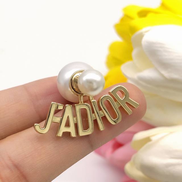 Id Ded0356 Dior Original New Arrival Jadior Smooth Pearl Earrings High-End Quali
