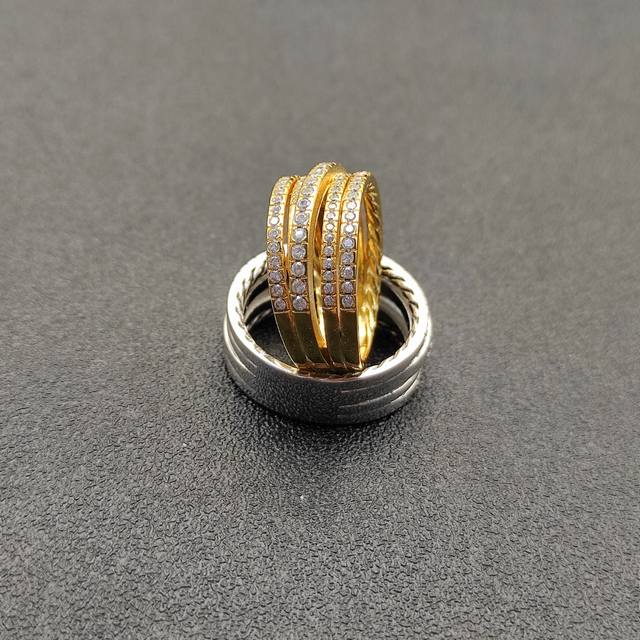 New Arrival. David Yurman Full Diamond Cross Ring, Silver And Gold, Size: Us Siz