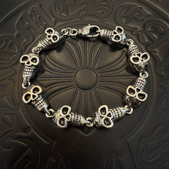 New Arrival, Counter-Quality Chrome Hearts Cross Heart Vintage Skull Bracelet. T