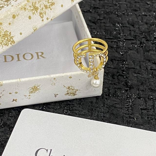 Code R009 New Arrival Hot-Selling Ring Exclusive High-End Quality Actual Photos