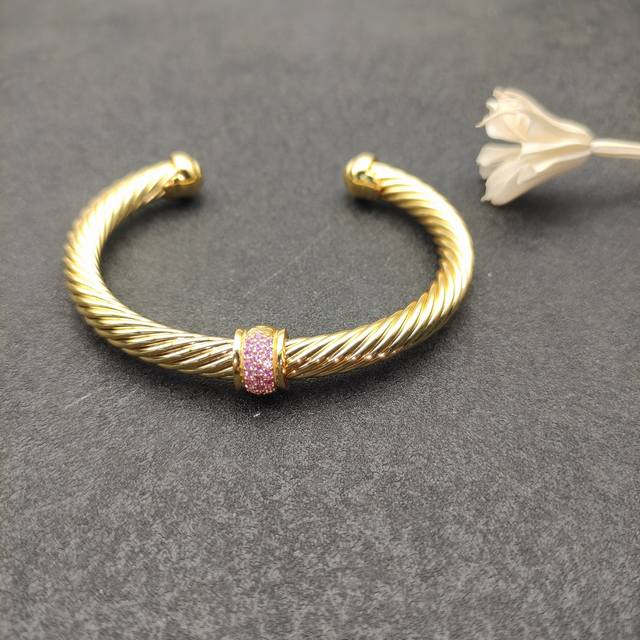 David Yurman 7Mm Gold Round Bead Pink Diamond Bracelet.Recommended Wrist Circumf