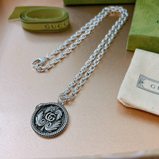 Top Choice For Tiktok Influencers. The Latest Gucci Necklace Features A Higher-G