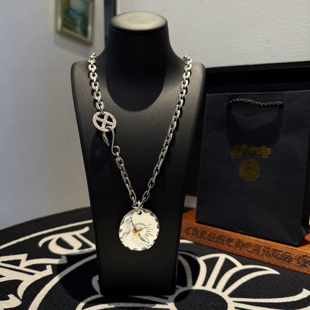 New Arrival Goro's Takahashi Gor Feather Silver Coin Pendant, Takahashi Classic