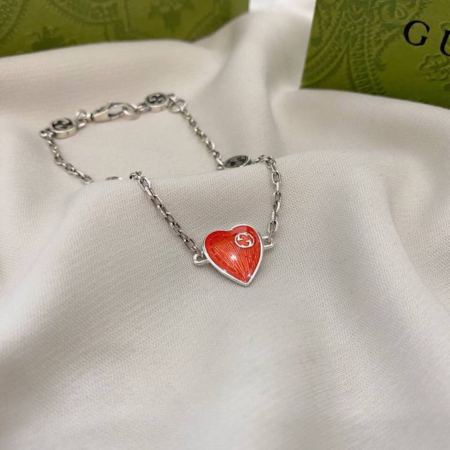 Gucci Interlocking Double G Enamel Red Heart Bracelet