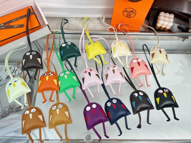New Arrival 17 Colors In Stock Herm S Little Chicken Pendant Dazed Little Chicke