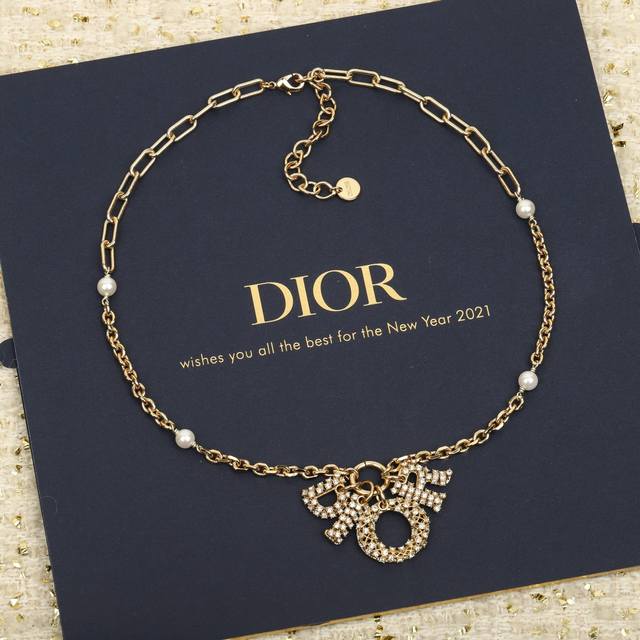 208418 We Produce The Zp 0 Necklace And 9300 Bracelet. For Bulk Orders, Please C