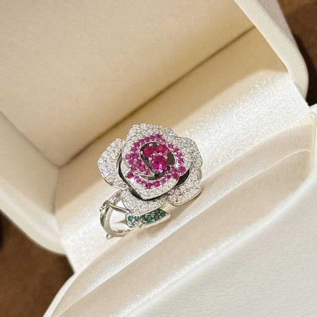 A5876 D-House New Arrival Color Diamond Rose Vine Ring Highlighting The Blooming